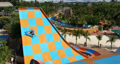 carpe-diem-park-hotel-imagem-galeria-thermas-dos-laranjais-verao-o-ano-todo-olimpia-sp-64d2dcbce84b9_14.webp