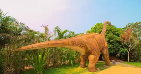 5 dinossauros do filme para ver no Vale dos Dinossauros de Olímpia